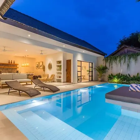 Modern Berawa Villa In Canggu